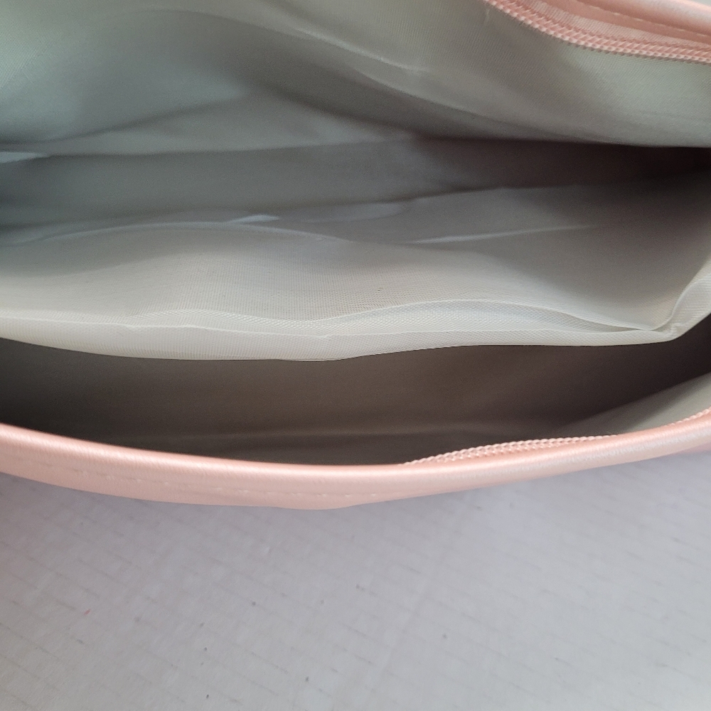 Chic Xl Cosmetic Bag Nwot View 6